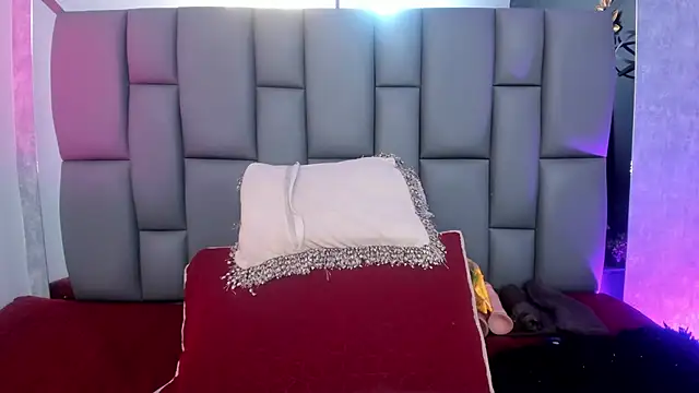  MiaBrown  online show from 02-05-25, 12:06