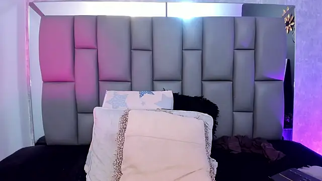  MiaBrown  online show from 02-19-25, 06:21