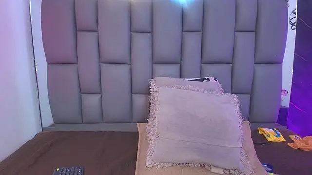  MiaBrown  online show from 01-16-26, 12:09