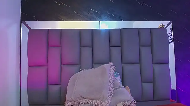  MiaBrown  online show from 02-10-26, 12:09