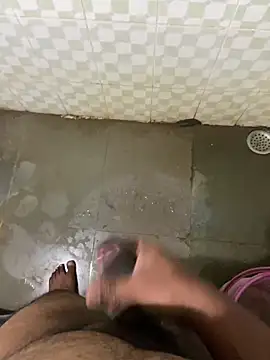 Snapshot of Honeydick7 chatting on 03-13-25, 04:27 Honeydick7 online show from 03-13-25, 04:27