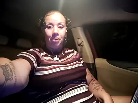 assonphatphat online show from 11-20-25, 03:39