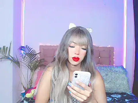 Tanedra collings online show from 12-28-24, 06:49