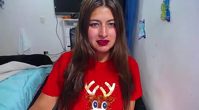 Snapshot of Yunhot_ chatting on 12-14-24, 04:45 Yunhot  online show from 12-14-24, 04:45