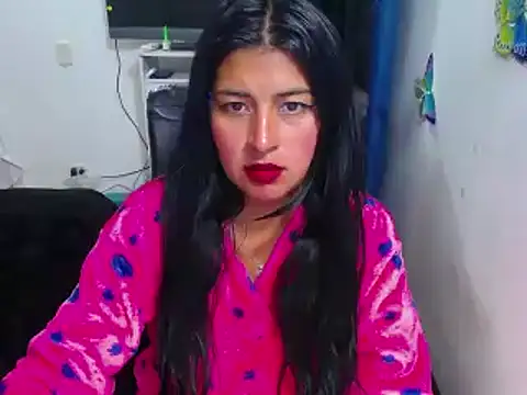 Snapshot of Yunhot_ chatting on 01-31-25, 06:13 Yunhot  online show from 01-31-25, 06:13