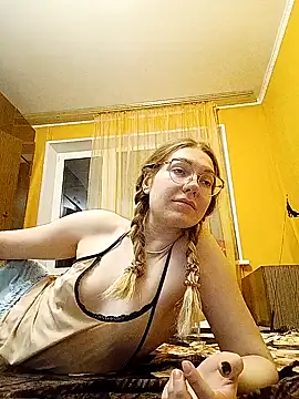 Snapshot of _Sweet_Love_ chatting on 02-06-25, 08:02 Sweet Love online show from 02-06-25, 08:02