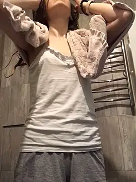  Sweet Love  online show from 06-20-26, 01:25