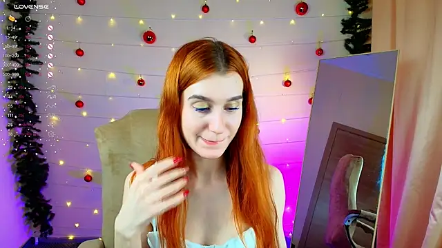 Snapshot of Sally_Biscuit chatting on 12-22-24, 05:21 Sally Biscuit online show from 12-22-24, 05:21