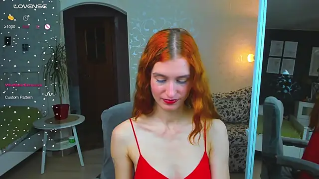 Snapshot of Sally_Biscuit chatting on 10-09-25, 10:35 Sally Biscuit online show from 10-09-25, 10:35