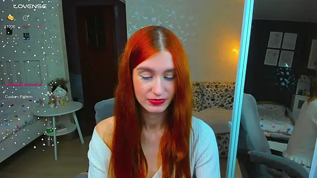 Snapshot of Sally_Biscuit chatting on 11-17-25, 12:33 Sally Biscuit online show from 11-17-25, 12:33