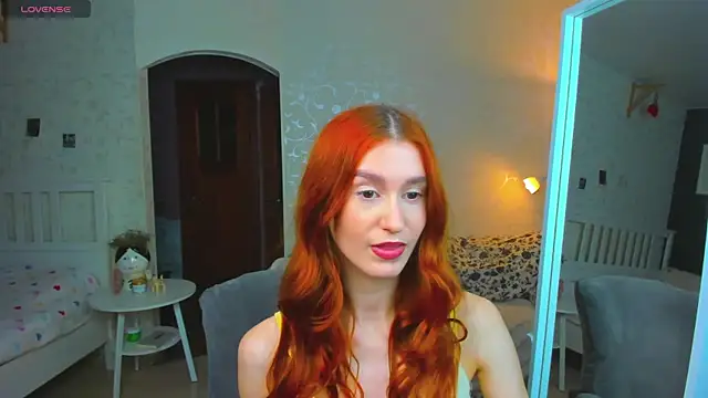 Snapshot of Sally_Biscuit chatting on 11-24-25, 12:27 Sally Biscuit online show from 11-24-25, 12:27