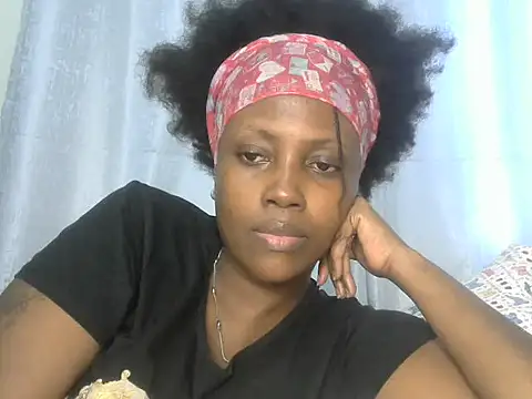 Snapshot of _Princess_mary chatting on 03-13-25, 10:36  Princess mary online show from 03-13-25, 10:36