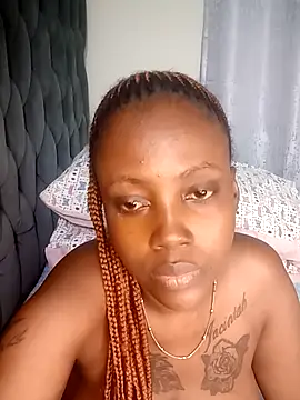 Snapshot of _Princess_mary chatting on 09-30-25, 02:38  Princess mary online show from 09-30-25, 02:38
