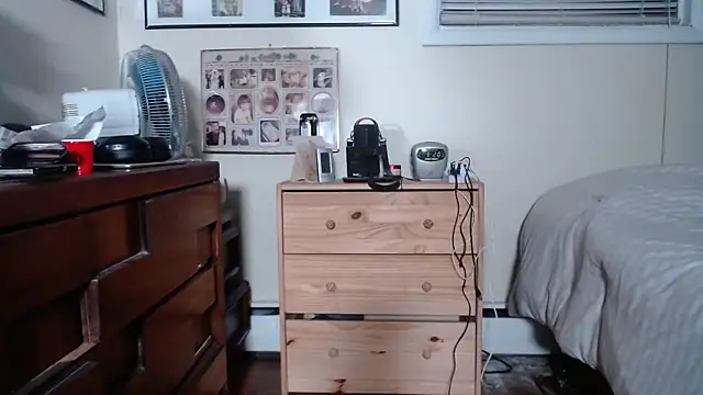 hottottrot691 online show from 03-05-25, 08:21