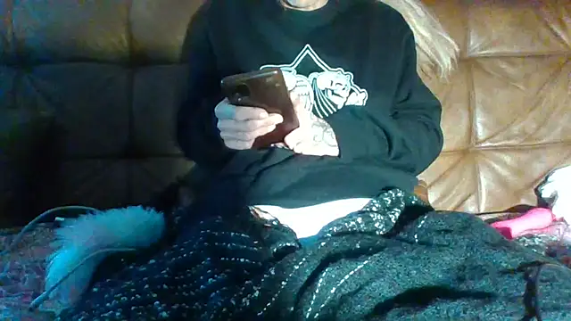 Snapshot of Strip-Nomy chatting on 02-27-25, 03:14 Strip-Nomy online show from 02-27-25, 03:14