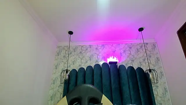 Snapshot of nalalye_cruzz_ chatting on 02-19-26, 02:29 nalalye cruzz online show from 02-19-26, 02:29