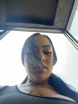 Snapshot of Luisa_Fernandaa chatting on 03-26-26, 07:41 Luisa Fernandaa online show from 03-26-26, 07:41