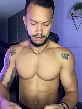 ARON TAYLER01 online show from 11-23-25, 10:26