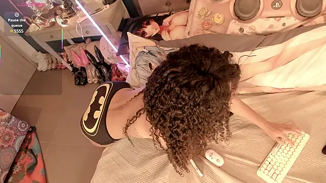 Orianna reed  online show from 02-25-25, 02:44