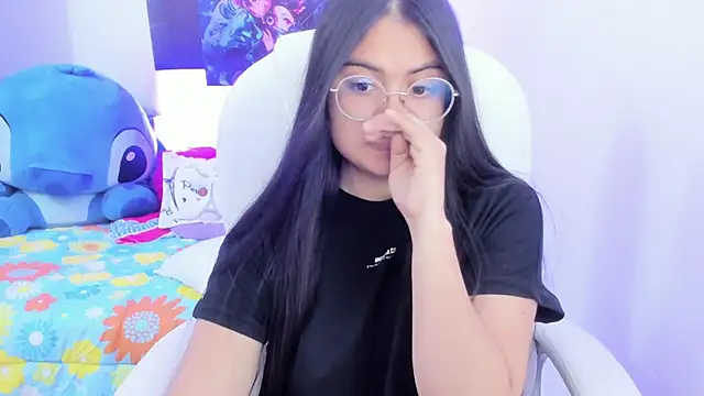 esmeralda112 online show from 01-28-25, 05:22