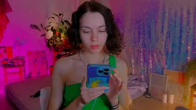 poli   online show from 02-16-25, 10:43