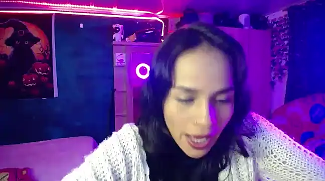 Samara Beltran online show from 02-27-25, 08:50