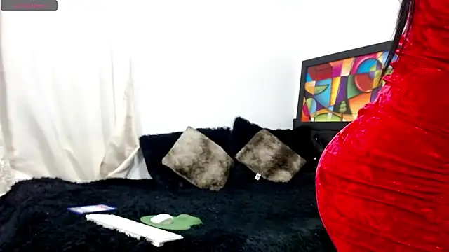 Snapshot of Michelle_mm chatting on 11-02-25, 10:06 Michelle mm online show from 11-02-25, 10:06