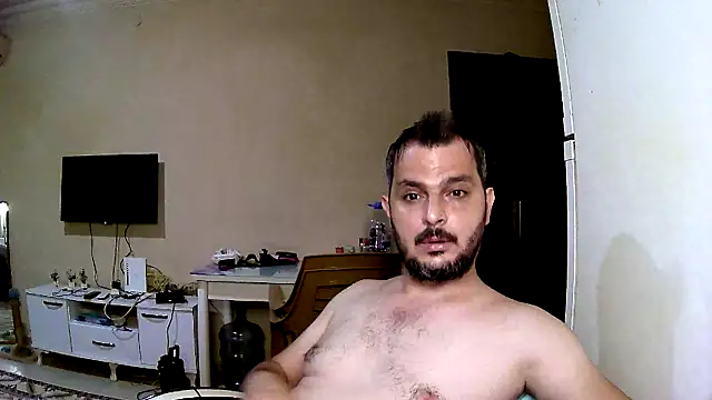 Coldskull69 online show from 10-04-25, 03:32