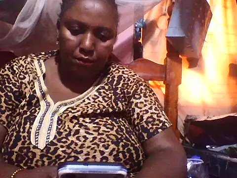 Snapshot of big_clits chatting on 07-12-26, 06:04 big clits online show from 07-12-26, 06:04