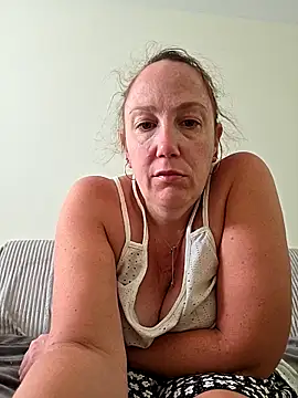 Snapshot of Wisie_Cutie chatting on 04-30-26, 01:39 Wisie Cutie online show from 04-30-26, 01:39
