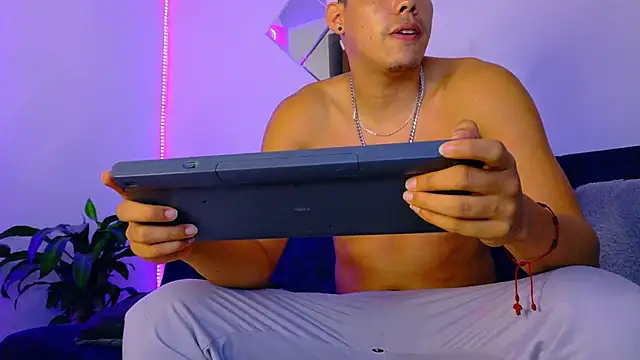 rick03 leto online show from 11-12-25, 04:35