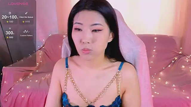 Wendy  Hills online show from 01-19-26, 05:33