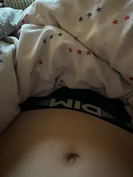 Snapshot of kamel455 chatting on 12-27-24, 08:24 kamel455 online show from 12-27-24, 08:24