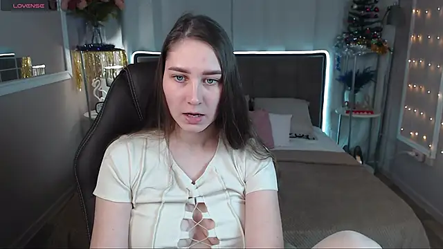 Snapshot of MollyBrams chatting on 12-07-24, 05:37 MollyBrams online show from 12-07-24, 05:37