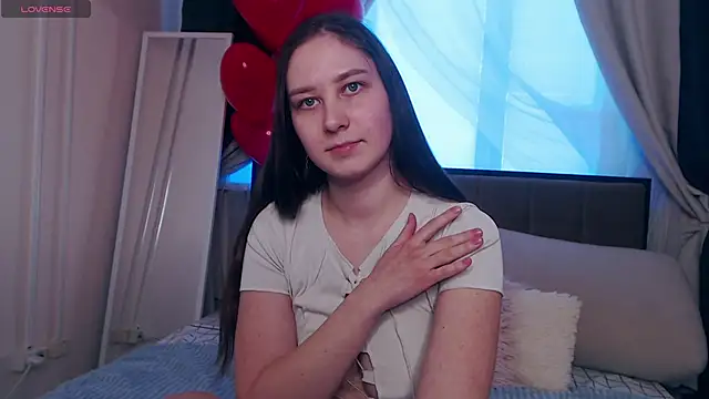 Snapshot of MollyBrams chatting on 02-21-25, 11:22 MollyBrams online show from 02-21-25, 11:22