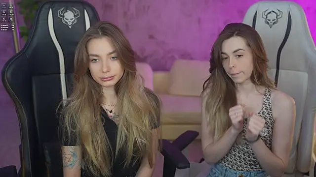 Snapshot of Kisasolo chatting on 02-27-25, 07:47 Kisasolo online show from 02-27-25, 07:47