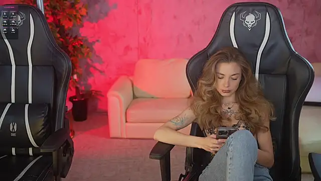 Snapshot of Kisasolo chatting on 11-21-25, 12:10 Kisasolo online show from 11-21-25, 12:10