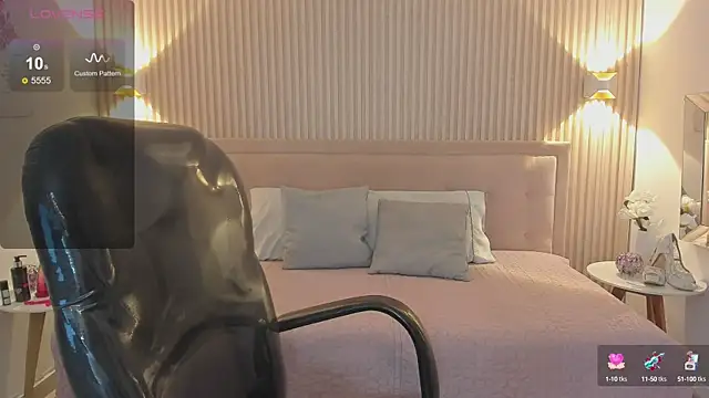 Snapshot of Sooffii_1 chatting on 12-06-24, 05:53 Sooffii 1 online show from 12-06-24, 05:53