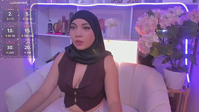 Snapshot of Sooffii_1 chatting on 01-15-25, 07:12 Sooffii 1 online show from 01-15-25, 07:12