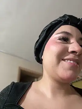 Snapshot of Sooffii_1 chatting on 02-27-25, 02:53 Sooffii 1 online show from 02-27-25, 02:53