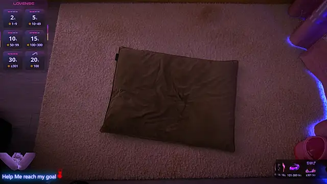 Redhead Shark new online show from 04-04-26, 12:24