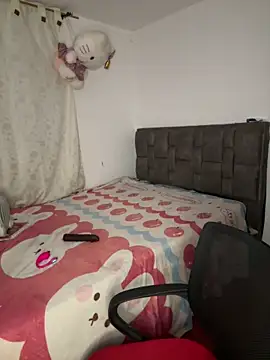 salome polaniiee online show from 04-11-26, 07:45