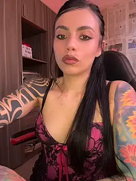 Snapshot of i_am_nina_ chatting on 06-04-26, 08:04 i am nina online show from 06-04-26, 08:04