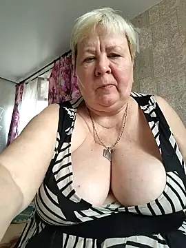 EffectFiona online show from 10-02-25, 04:19