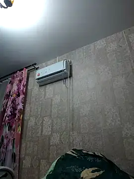 EffectFiona online show from 02-22-26, 12:01