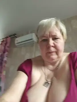 EffectFiona online show from 04-04-26, 05:06