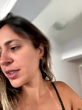 Gipoltergeist online show from 10-22-25, 03:01