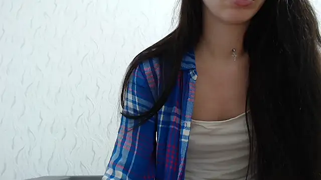 HoneyWiles online show from 12-10-24, 01:11