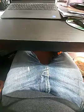 Snapshot of dream_catcher chatting on 09-25-25, 09:35 dream catcher online show from 09-25-25, 09:35