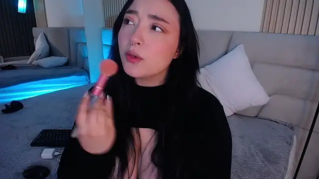 Snapshot of Miss_Loise chatting on 12-05-25, 03:15 Miss Loise online show from 12-05-25, 03:15